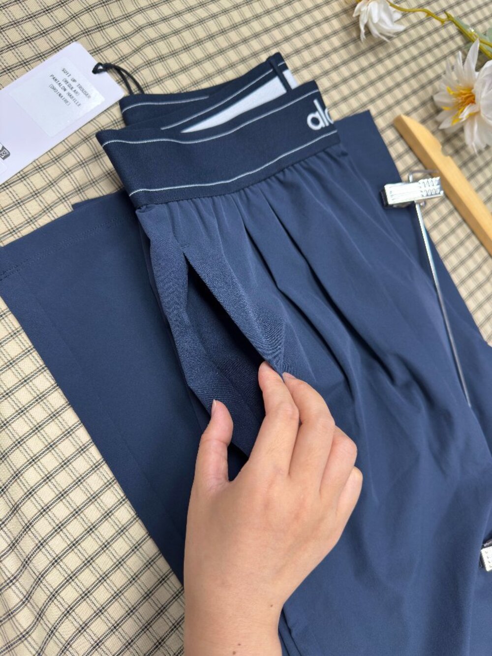 🌊NWT Alo Yoga Suit Up Trouser Navy Blue🦋Regular 30"Inseam - Picture 5 of 8